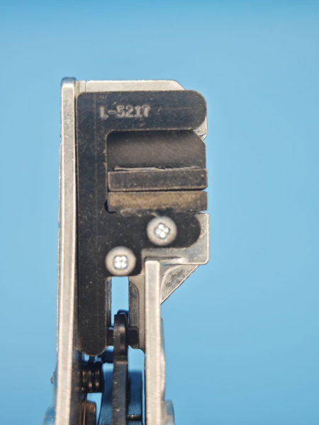 Стриппер Custom Stripmaster AEP System 2112 (16-26 AWG), Ideal